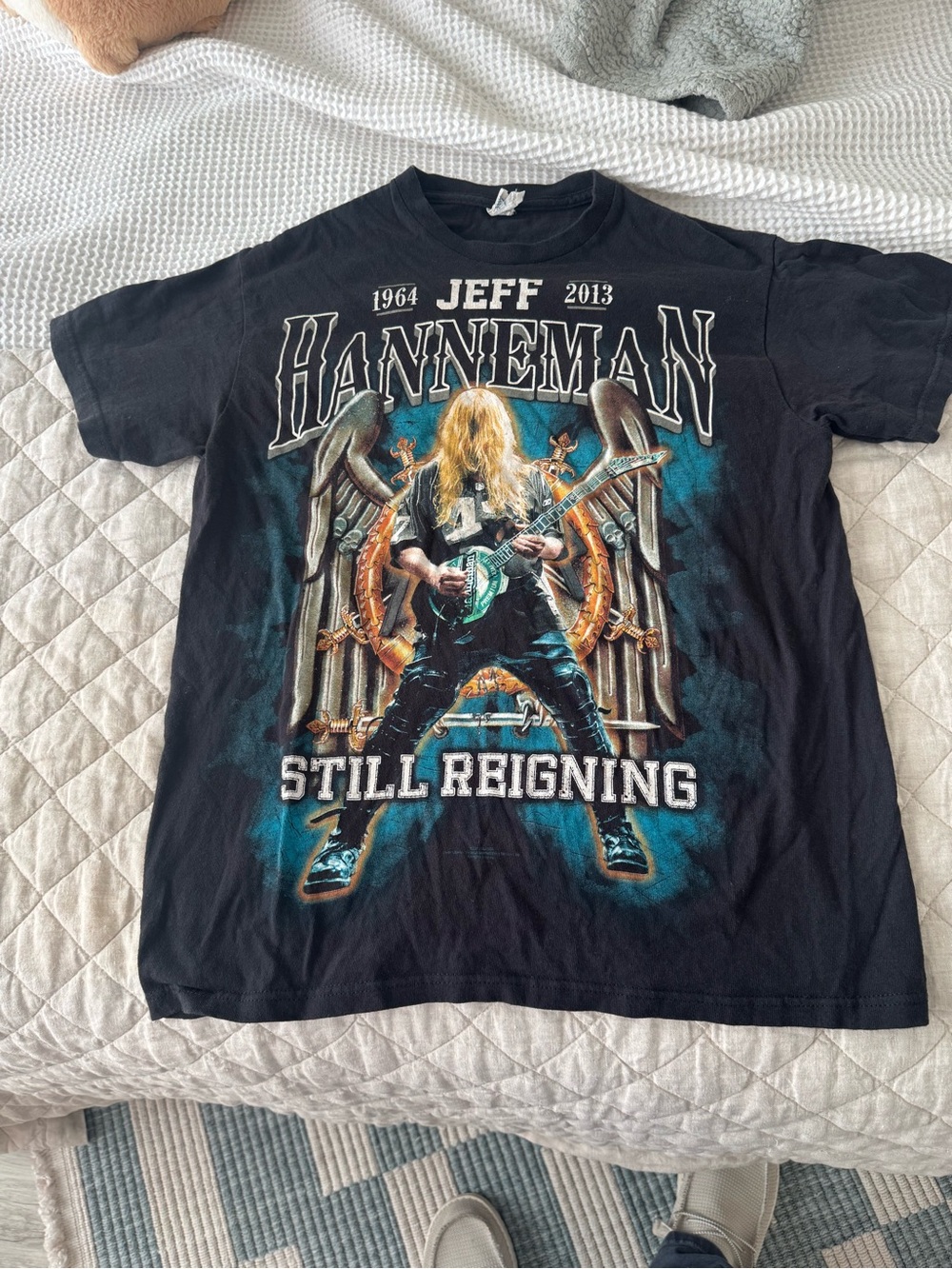 Delta Black 'Jeff Hanneman Still Reigning' Medium